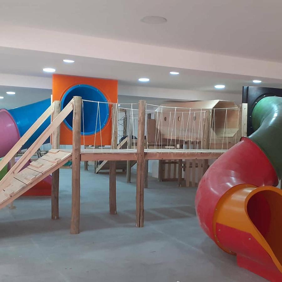 Apartamentos Ed London, Na Av Principal A Poucos Passos Das Termas Piratuba Dış mekan fotoğraf