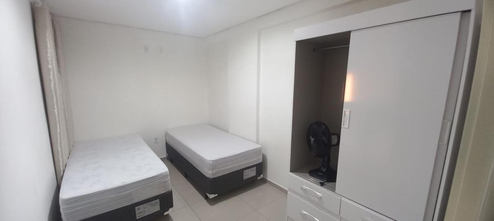Apartamentos Ed London, Na Av Principal A Poucos Passos Das Termas Piratuba Dış mekan fotoğraf