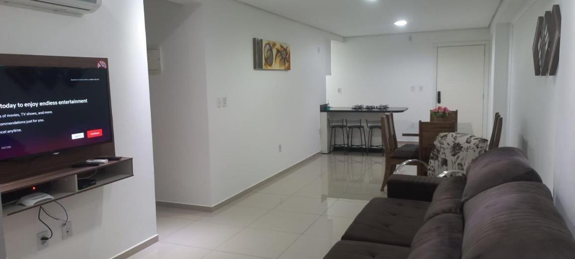 Apartamentos Ed London, Na Av Principal A Poucos Passos Das Termas Piratuba Dış mekan fotoğraf