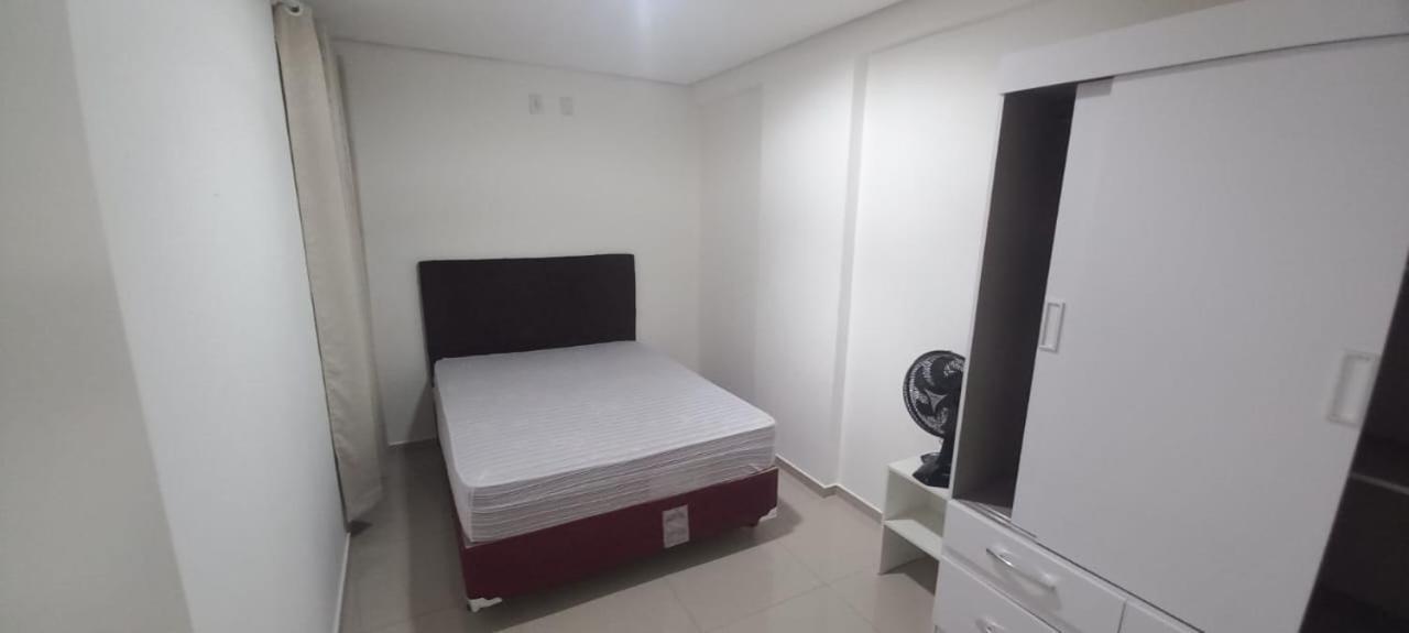 Apartamentos Ed London, Na Av Principal A Poucos Passos Das Termas Piratuba Dış mekan fotoğraf